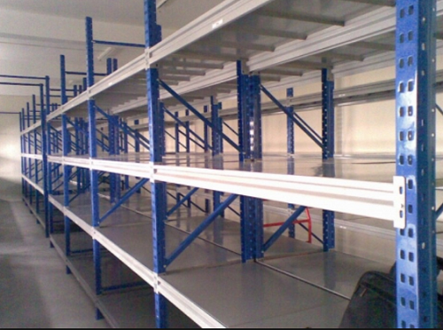 Kệ để hàng hóa Kệ để hàng hóa